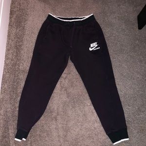 Nike Joggers